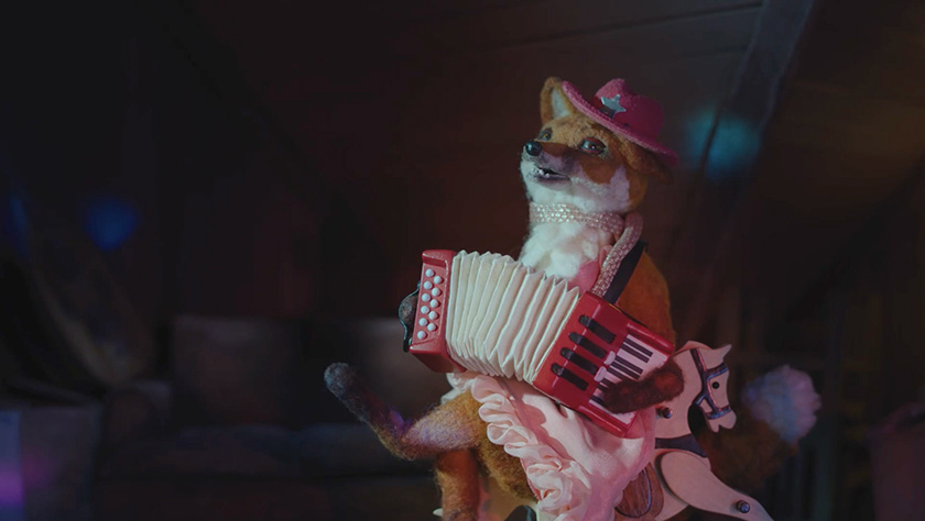 Dragfox by Lisa Ott animated short film still