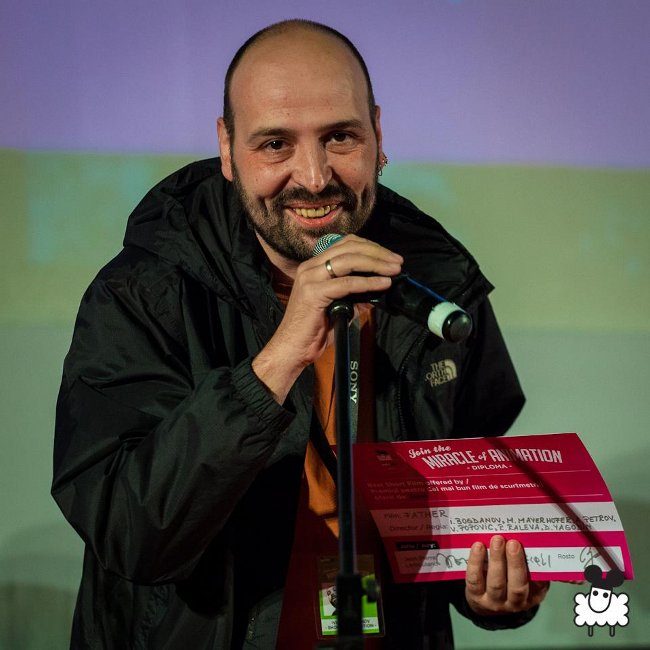 Ivan Bogdanov receives the award for Best Short Film at Anim'est 2012 (photo: Adi Marineci) ivan-bogdanov portrait Anim'est 2012
